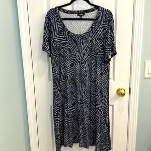 Blue and white patterned dress by Premise size 1X